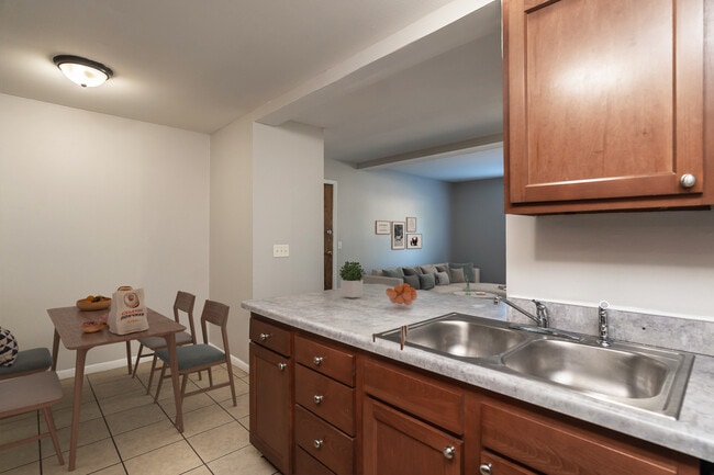 Englewood Villas & Residences