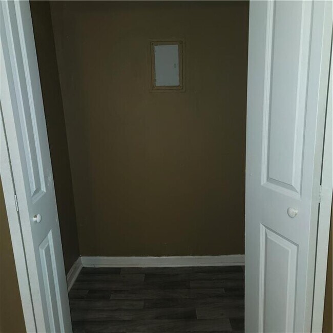 Photo - 1980 Stanton Rd Unit 2,8,10,14,15,17