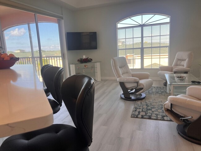Photo - Modern 2BD/2BA Condo in Gondola Park