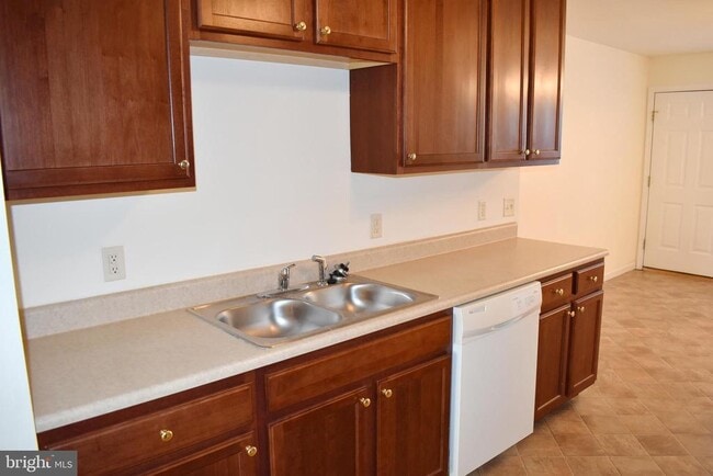 Photo - 2807 Roosevelt Dr