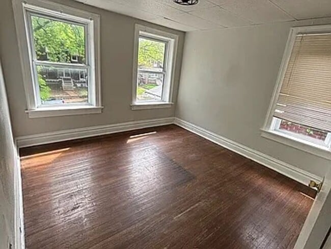 Photo - 4127 Minnesota Ave Unidad 4127 Minnesota Ave - 2F