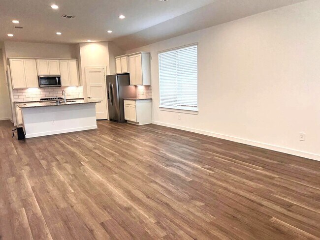Photo - 1593 Sunrise Gables Dr