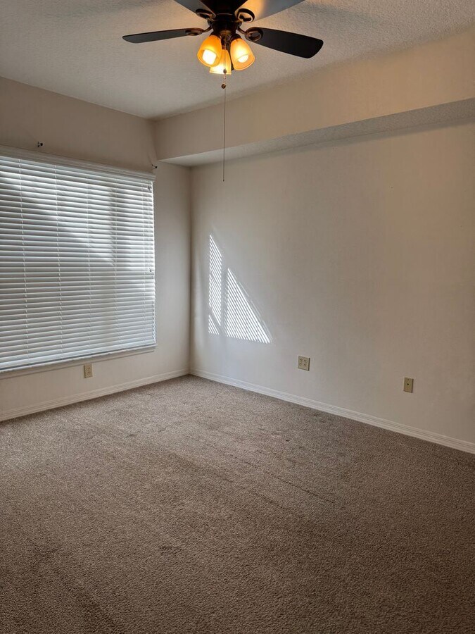 Photo - 24112 Harbour Vista Cir