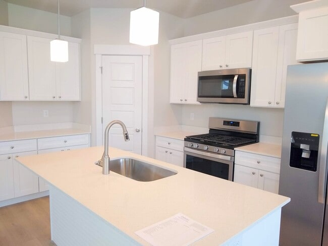 Photo - BLUFFDALE TOWNHOME FOR RENT!!!