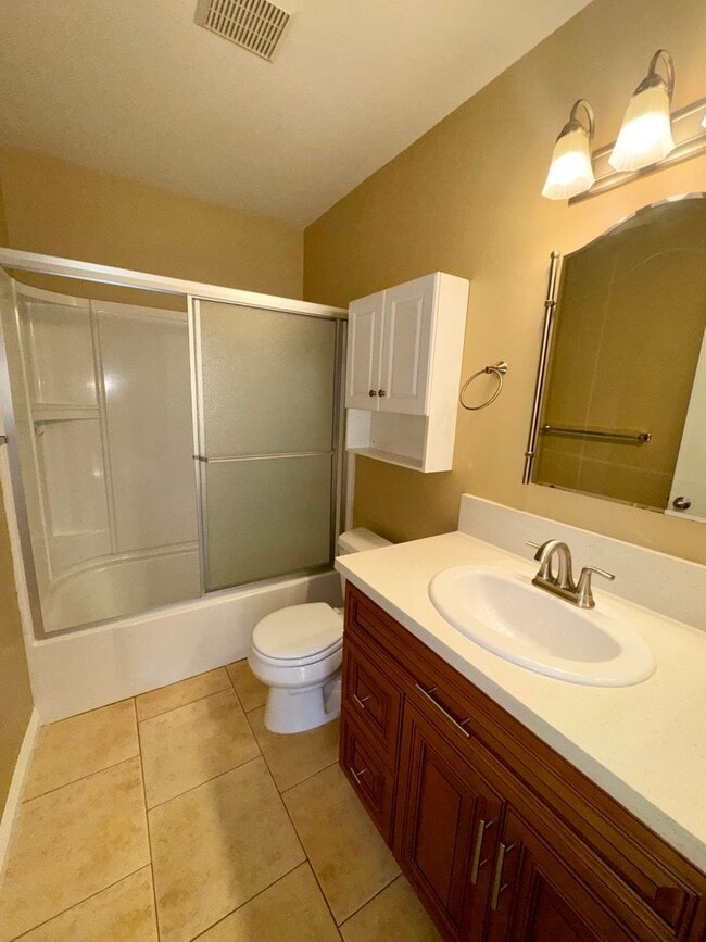 Photo - 2488 Turnbridge Glen