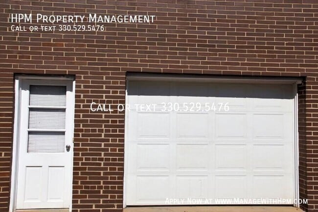 Photo - 5780 Portage St NW