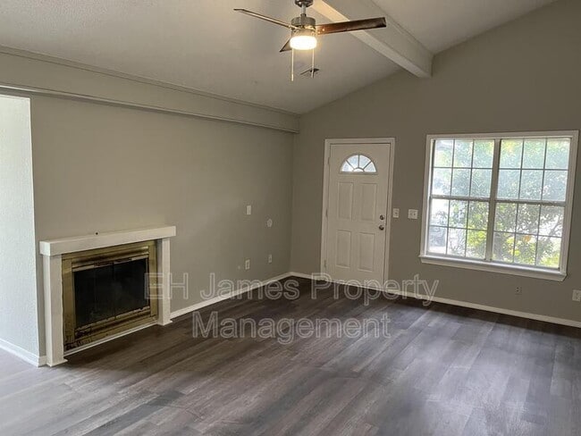 Photo - 10802 E 14th Ct