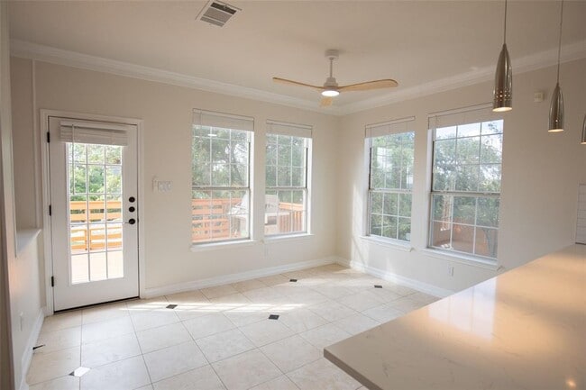 Photo - 10108 Spicewood Mesa