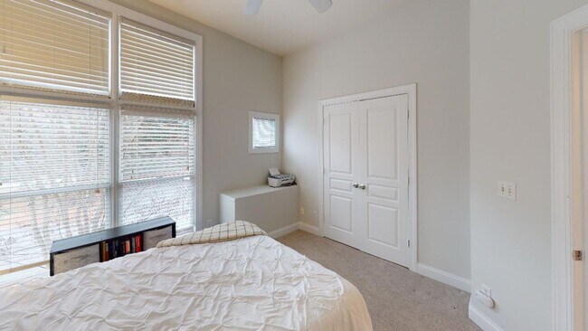 Photo - Dilworth Townhome For Rent