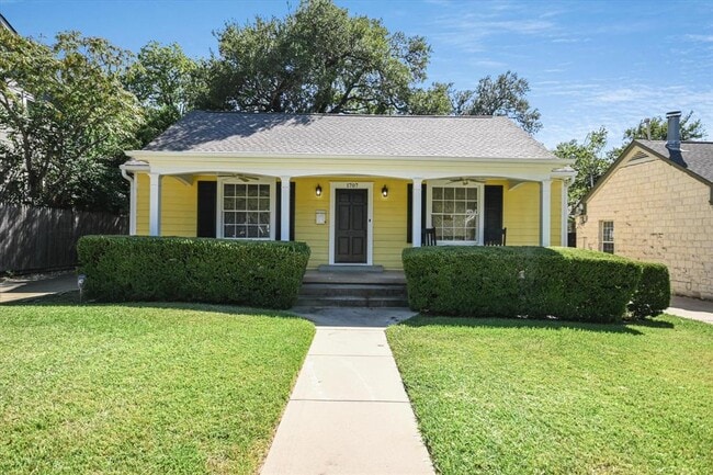 Building Photo - 1707 Mohle Dr Rental