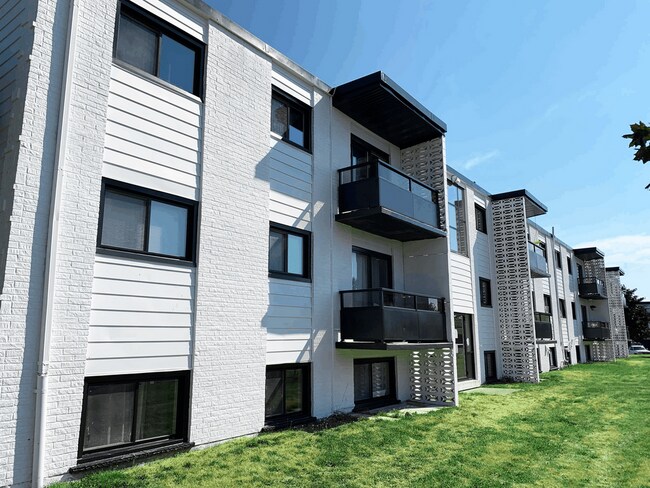 Photo - 51 Woolley Street & 75-85 Elgin Street South