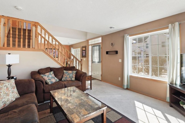 Photo - 8428 Yukon Cir N