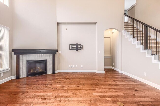 Photo - 232 Galveston Island Ln