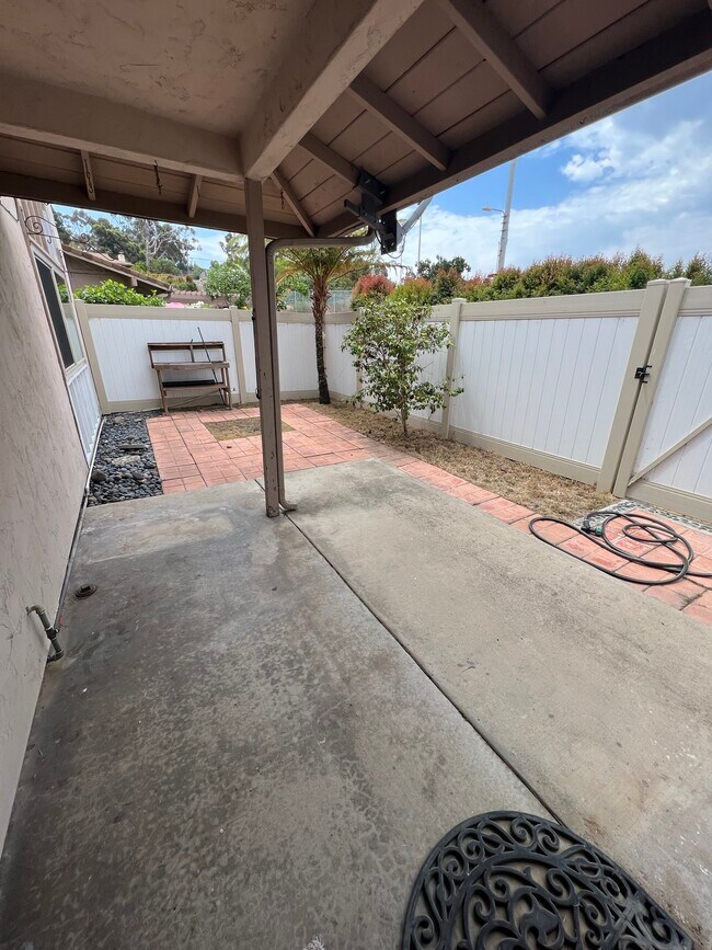 Photo - 600 Sheffield Ct Townhome