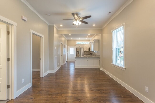 1008 Fairview Ave