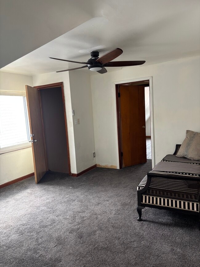 Photo - 2712 Northwood Ave