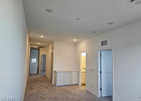 212 Wewatta Ave