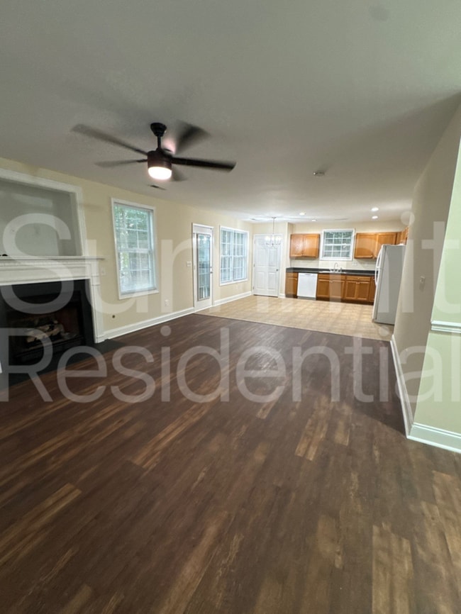 Photo - 1210 Ot Wallace Blvd