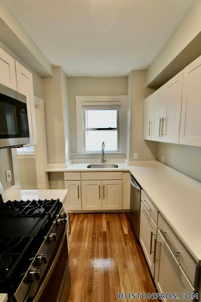 Photo - 55 Estes St Unit 1