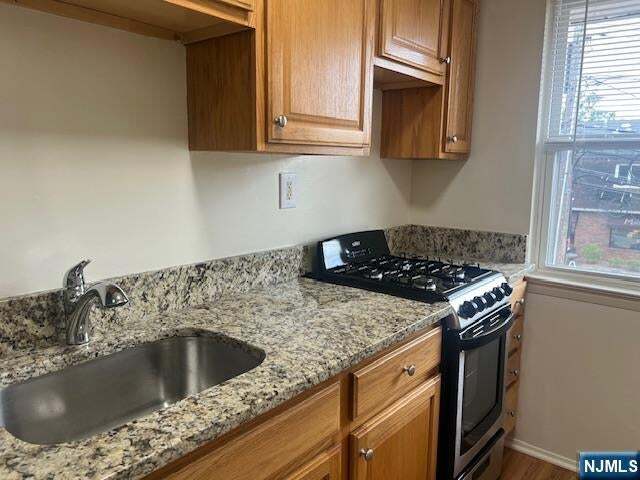 Photo - 59A Park Ave