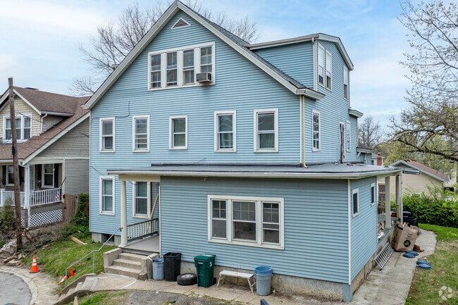 Photo - 3655 Besuden Ct