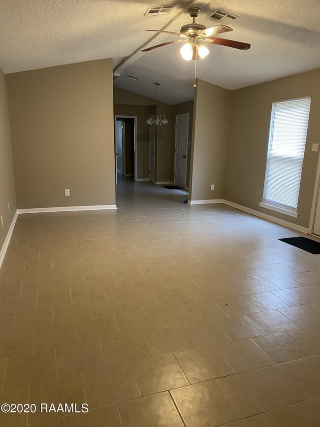 Photo - 212 Briarcliff Dr