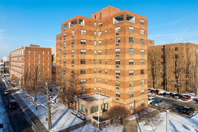 Building Photo - INDY FLATS