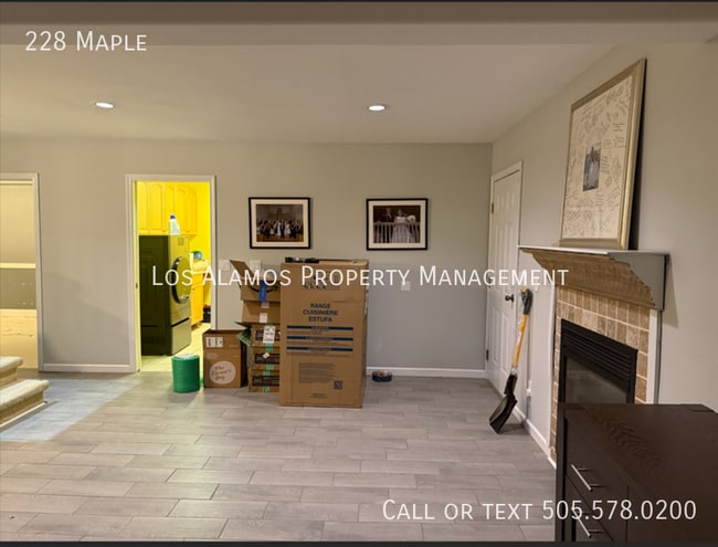 Photo - 228 Maple-