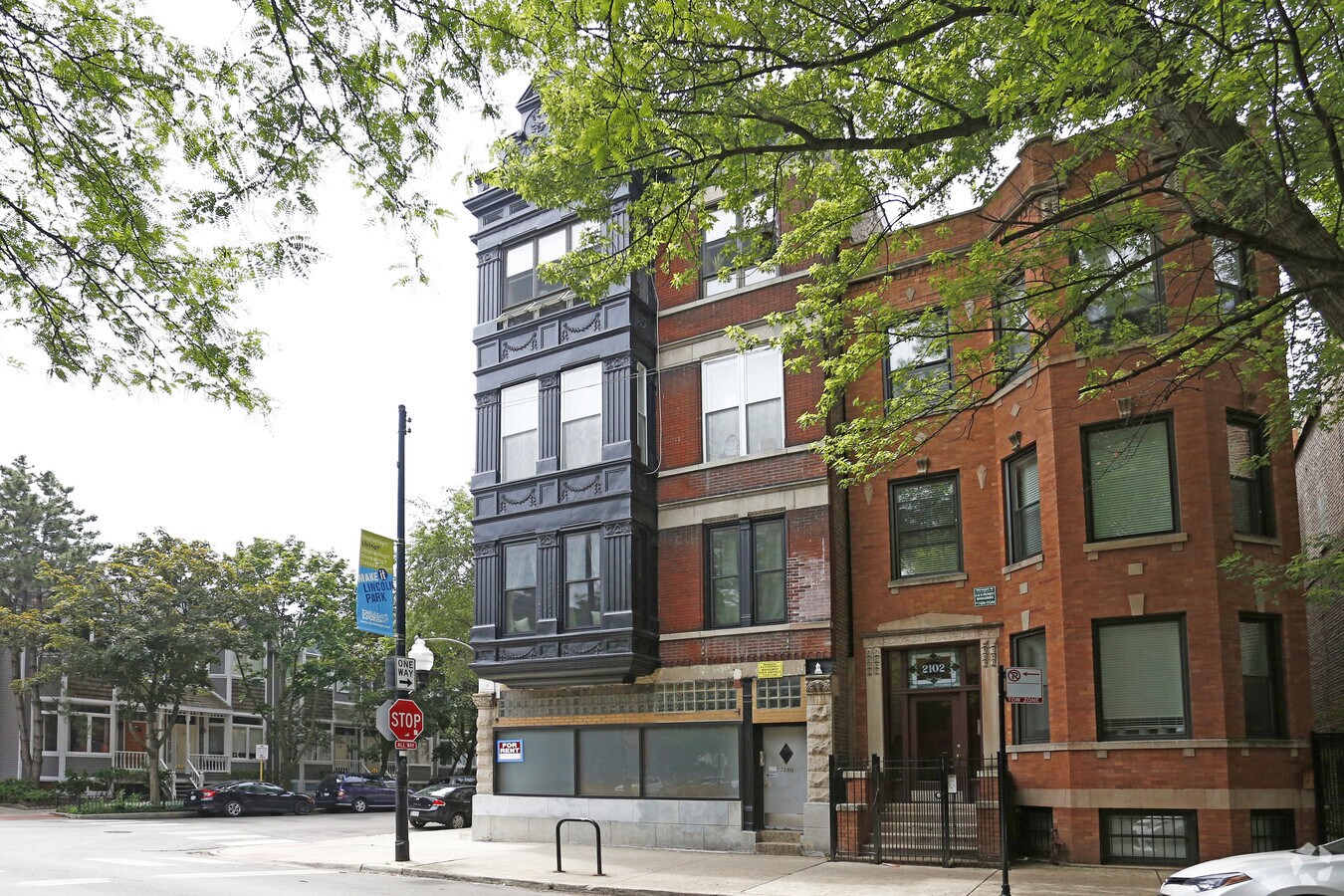 Photo - 2100 N Sheffield Ave