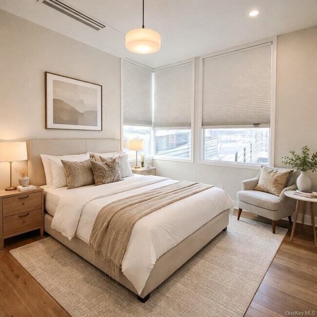 Photo - 55 Woodside Ave Unit 1A