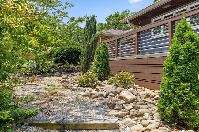 Photo - 2931 Nurick Dr