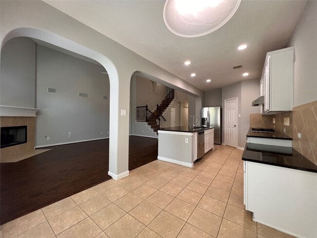 Photo - 6102 City Shores Ln
