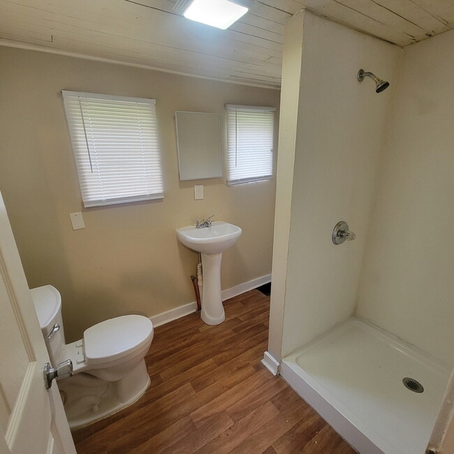 Photo - Southwest Indy 3BR/2BA House near Zoo! Massive Garage!