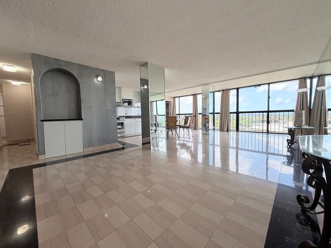Photo - Kahala Towers 3BD/2BA Condo with 1 Parking – Available Now