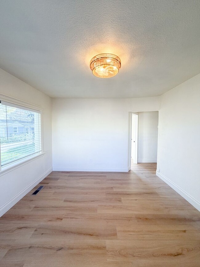 Photo - 2 Bedroom West Salem Home