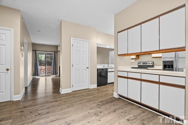 Photo - Sunpointe Condo #103