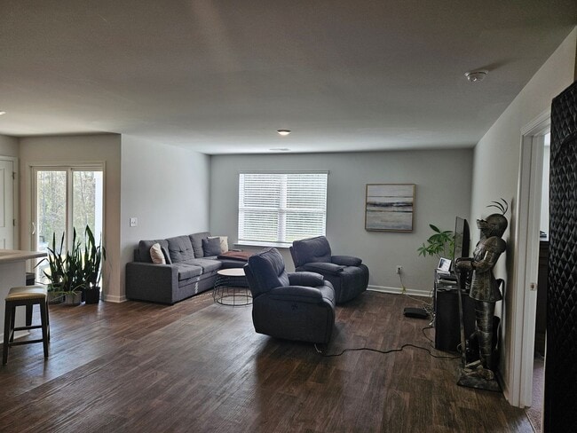 Photo - Lovely 3 Bedroom, 2 bath unfurnished home located in Sneads Ferry - Everett's Creek community