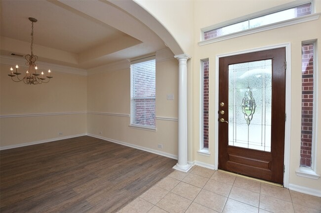 Photo - 3502 Broadknoll Ln
