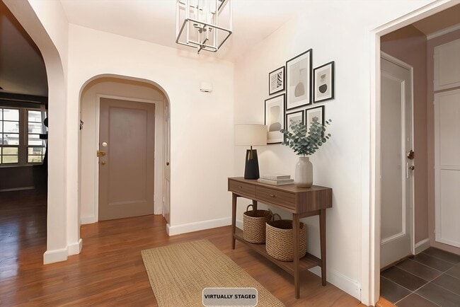 Photo - 341 Tappan St Unit 6