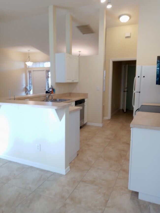 Photo - 17031 Hillsborough Blvd