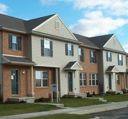 Photo - 107 Timber Dr Townhome
