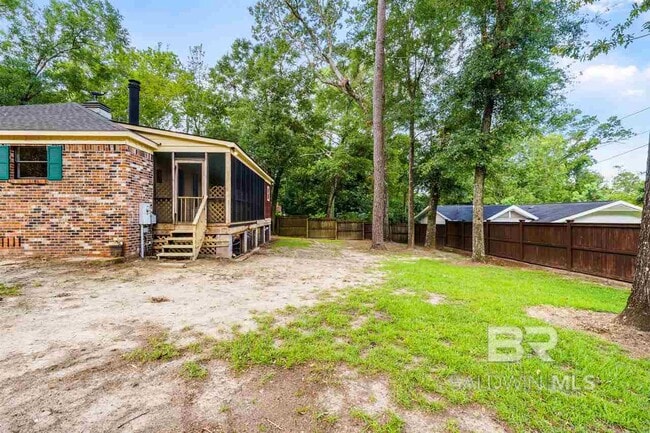 Photo - 500 Pomelo St