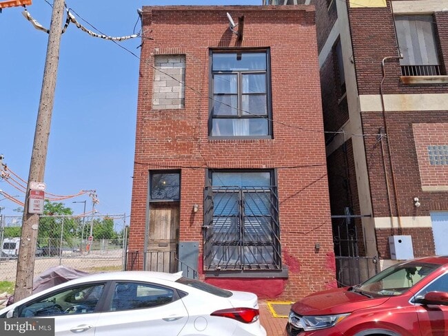 Building Photo - 311 N Randolph St Unit 3 Rental