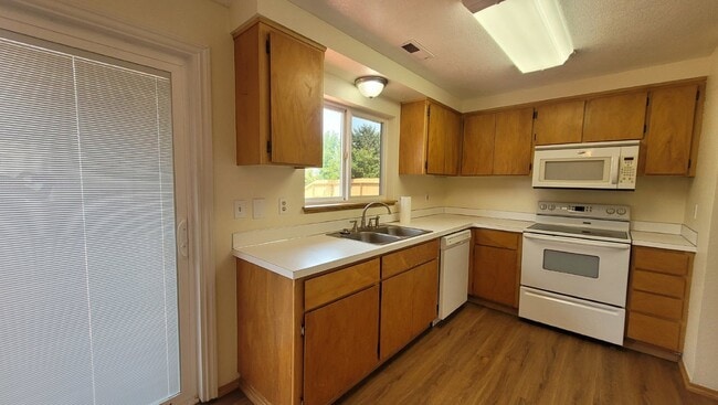 Photo - 237 Lancaster Ave