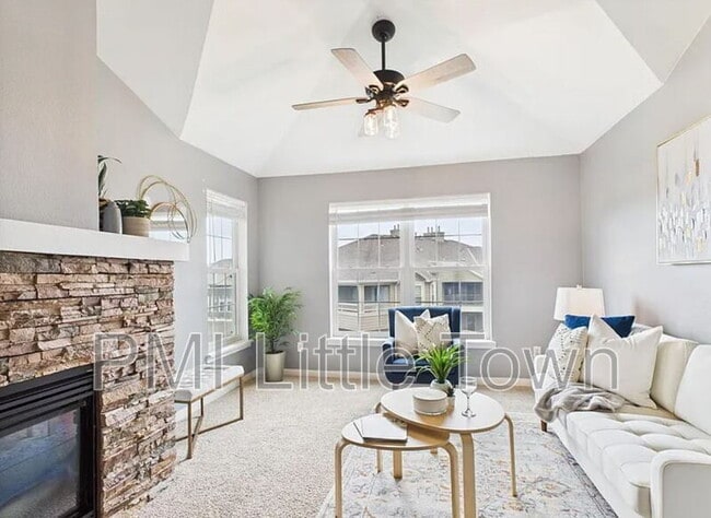 Building Photo - 12912 Ironstone Way Unit Apt 302