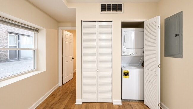 3354 W Wilson Ave Unit GN