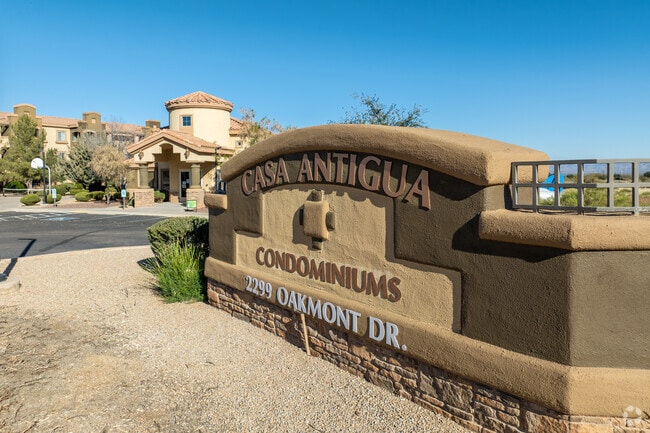 Casa Antigua Condominiums
