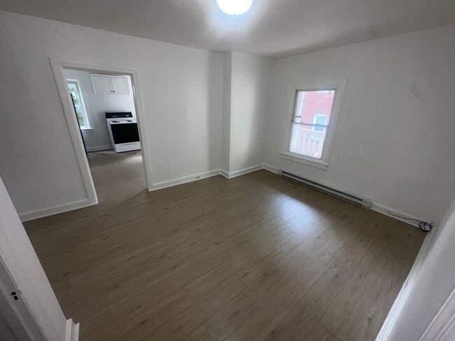 Photo - 115 East Ave Unit 2