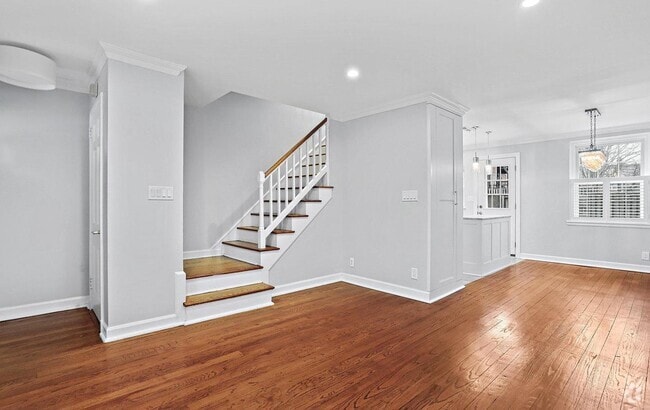 Building Photo - 4901 29th Rd S Rental