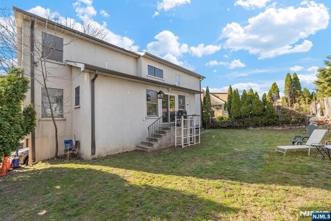 Photo - 360 Gorge Rd